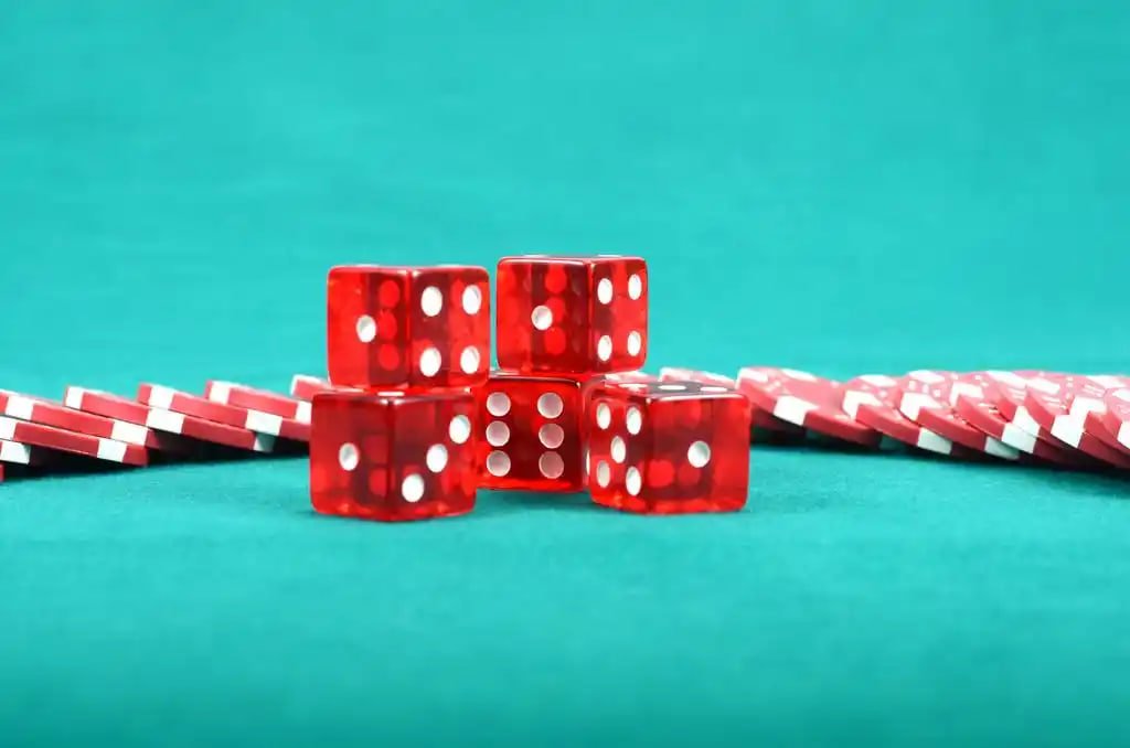 Giao diện sportsbook và casino trực tuyến trên xsmiennam